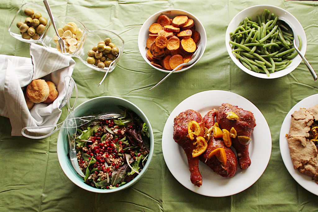 Thanksgiving Dinner in a Small Apartment