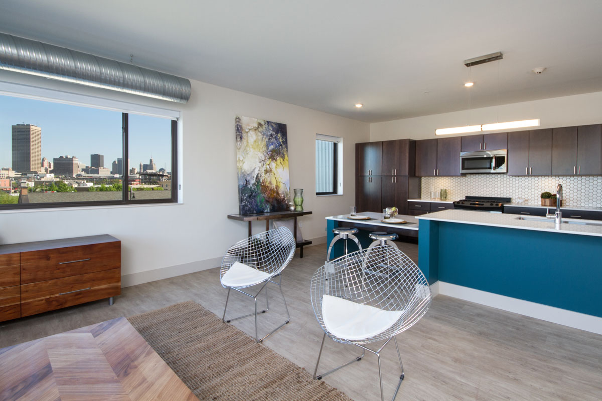 301-Ohio Model Living-Kitchen-cropped